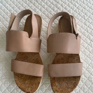 Adrienne Vittadini Tan Women's Sandals Cork Nude US 9
